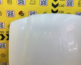 Капот Toyota