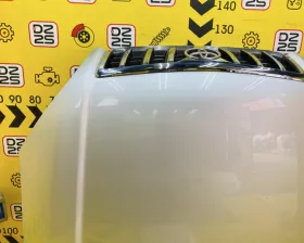 Капот Toyota