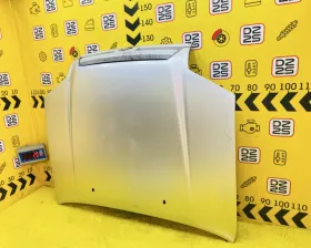 Капот Toyota