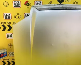 Капот Toyota