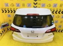 Дверь 5я HONDA VEZEL 2015 68100T7A000 RU3 LEB, задняя