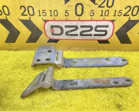 Петли двери багажника Mitsubishi