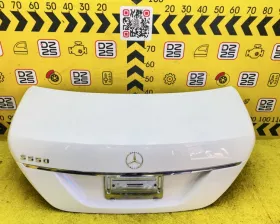Крышка багажника Mercedes-Benz