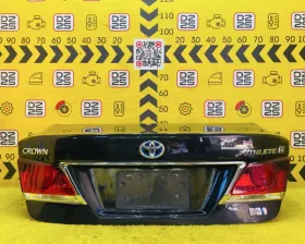 Крышка багажника Toyota