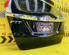 Дверь 5я Honda