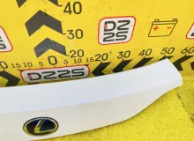 Накладка на дверь багажника LEXUS CT200H 2011 7680176020A0 ZWA10 2ZRFXE, задняя