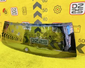Стекло двери багажника Toyota