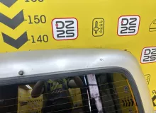 Дверь 5я TOYOTA HIACE 1995 6700526151 KZH106W 1KZTE, задняя