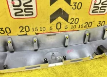 Накладка на дверь багажника LEXUS CT200H 2012 7680176020 ZWA10 2ZRFXE, задняя