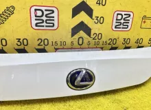 Накладка на дверь багажника LEXUS CT200H 2012 7680176020 ZWA10 2ZRFXE, задняя