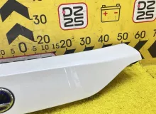 Накладка на дверь багажника LEXUS CT200H 2012 7680176020 ZWA10 2ZRFXE, задняя