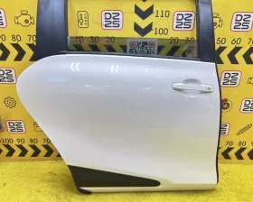 Дверь боковая Toyota