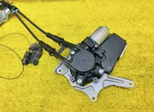 Доводчик двери TOYOTA SIENTA 2016 8500652062 NHP170G 1NZFXE, задний левый