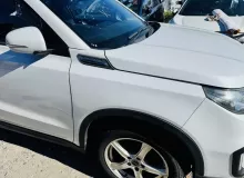 Крыло SUZUKI ESCUDO 2015 5761154P00 YE21S M16A, переднее правое