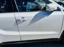 Дверь боковая SUZUKI ESCUDO 2015 6800154P00 YE21S M16A, передняя правая