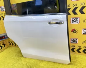 Дверь боковая Toyota