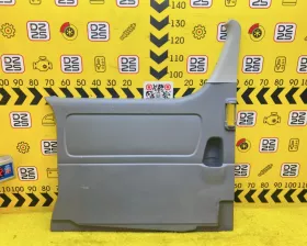 Обшивка дверей Toyota