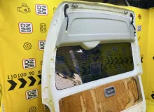 Дверь 5я TOYOTA HIACE 2009 6700526D31 TRH226K 2TRFE, задняя