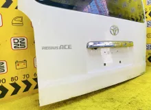 Дверь 5я TOYOTA HIACE 2009 6700526D31 TRH226K 2TRFE, задняя