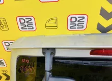 Дверь 5я TOYOTA HIACE 2006 6700526F90 KDH205V 2KDFTV, задняя