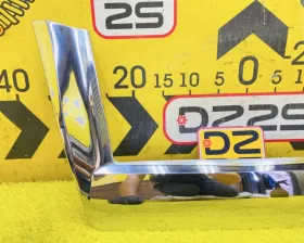 Накладка на дверь багажника Toyota