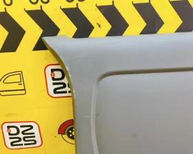 Обшивка дверей Toyota