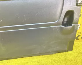 Обшивка дверей Toyota