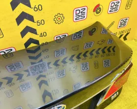 Крышка багажника Toyota