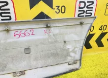 Накладка на дверь TOYOTA LAND CRUISER/LAND CRUISER CYGNUS/LX470 1999/Цвет 057 7507560040 UZJ100W 2UZFE, задняя правая