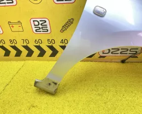 Крыло Toyota