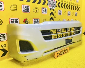 Бампер TOYOTA
