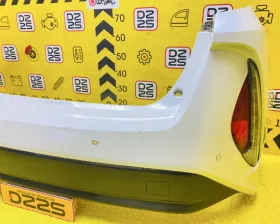 Бампер Toyota