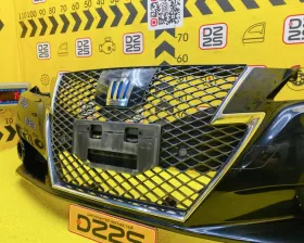 Бампер Toyota