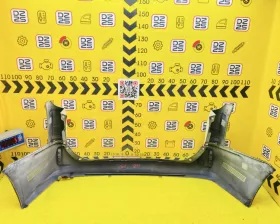Бампер Toyota