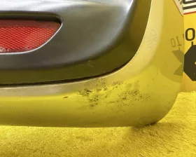 Бампер Toyota