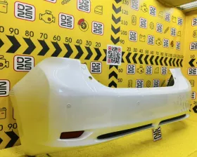 Бампер Toyota
