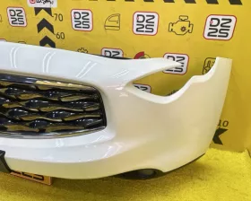 Бампер Nissan