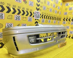Бампер Toyota