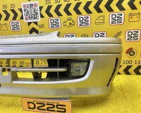 Бампер Toyota
