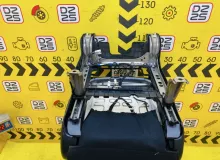 Сидение TOYOTA ESQUIRE 2015 ZWR80G 2ZRFXE, переднее правое