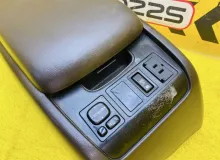 Бардачок между сиденьями TOYOTA HIACE 1999 5881126040 KZH106W 1KZTE, передний
