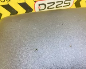Бардачок между сиденьями Toyota