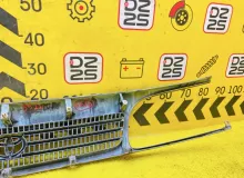 Решетка радиатора TOYOTA HIACE 1995 5310026030 KZH106W 1KZTE, передняя Решетка радиатора TOYOTA HIACE 1995 5310026030 KZH106W 1KZTE, передняя