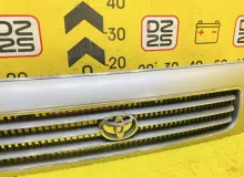 Решетка радиатора TOYOTA HIACE 1995 5310026030 KZH106W 1KZTE, передняя Решетка радиатора TOYOTA HIACE 1995 5310026030 KZH106W 1KZTE, передняя