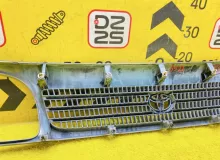 Решетка радиатора TOYOTA HIACE 1995 5310026030 KZH106W 1KZTE, передняя Решетка радиатора TOYOTA HIACE 1995 5310026030 KZH106W 1KZTE, передняя