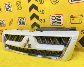 Решетка радиатора MITSUBISHI