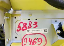 Магнитофон TOYOTA CROWN 2013 8401330230 AWS210 2ARFSE, передний