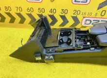 Бардачок между сиденьями Mercedes-Benz E-CLASS 2013 A21268020529H20 WDD212 M276DE35, передний