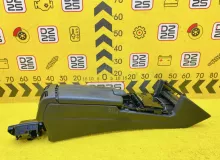 Бардачок между сиденьями Mercedes-Benz E-CLASS 2013 A21268020529H20 WDD212 M276DE35, передний