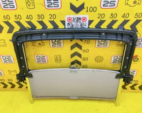 Люк Toyota